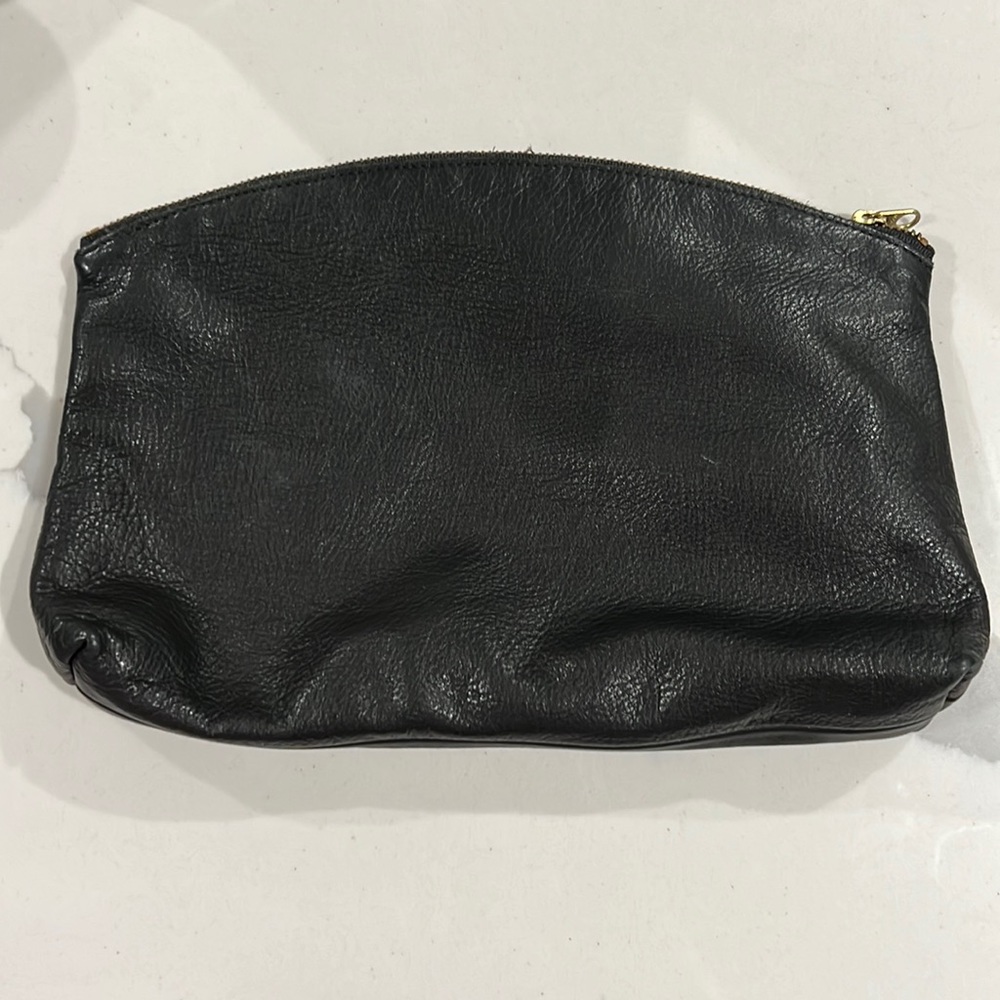 Leather BAGGU pouch